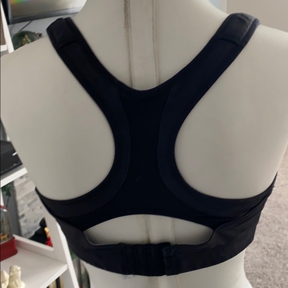 Sports Bra - Picture 2 of 3